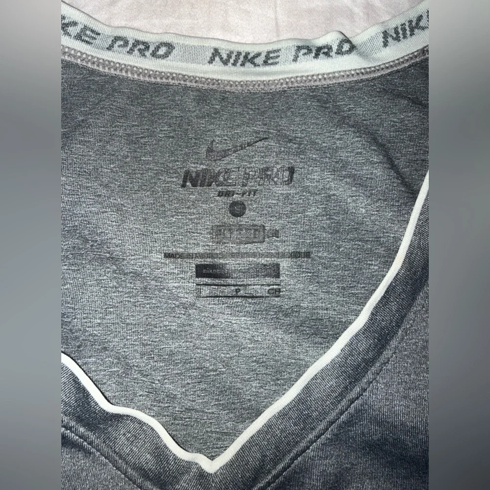Nike Pro Grey Athletic Tank Top Size S